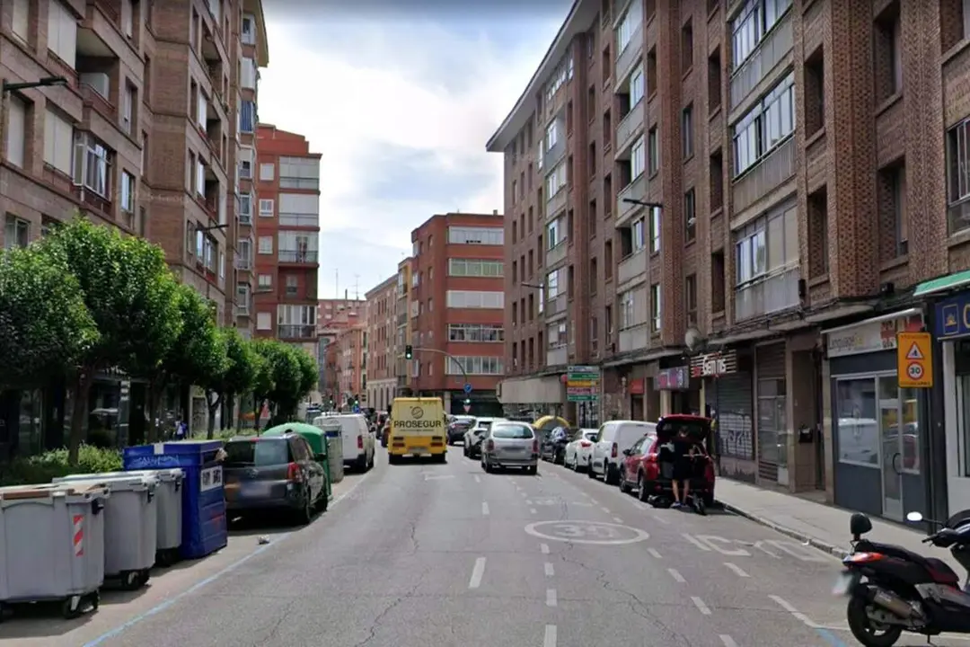Calle San Luis fallece mujer precipitada zona Circular Valladolid