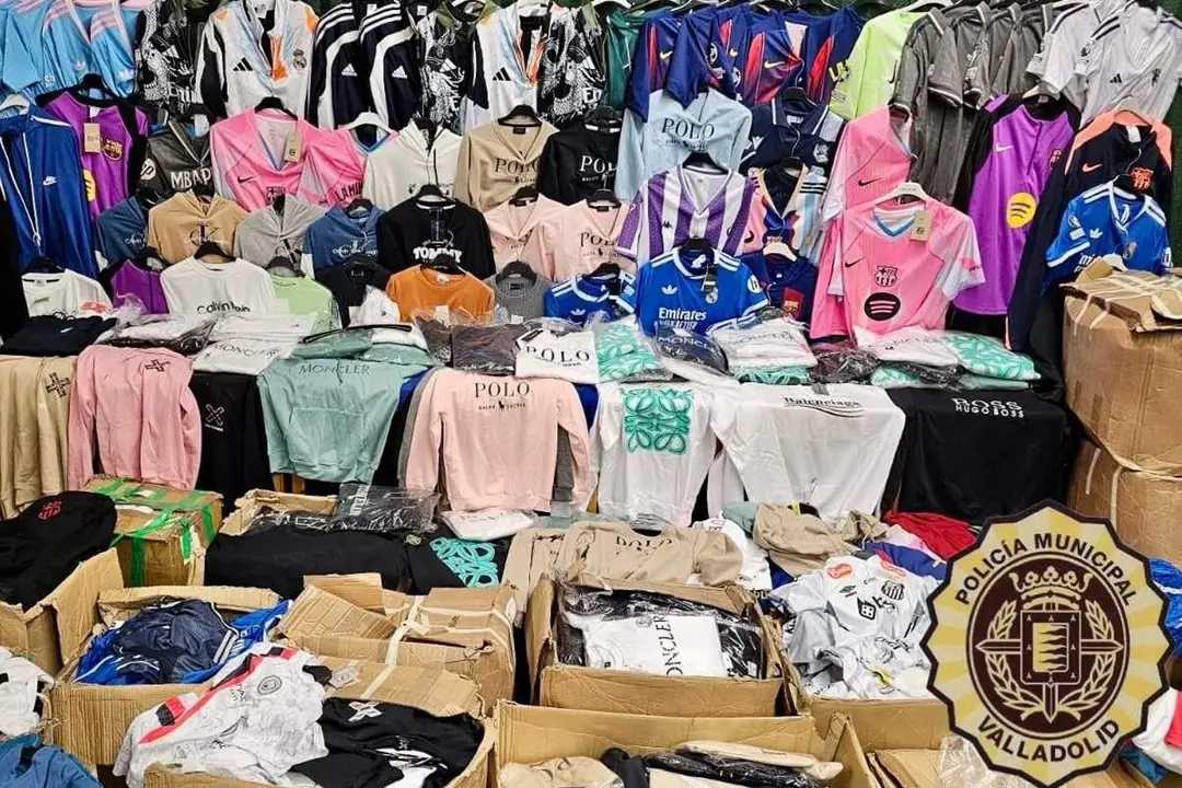 Prendas falsificadas mercadillo domingo Policia Municipal Valladolid