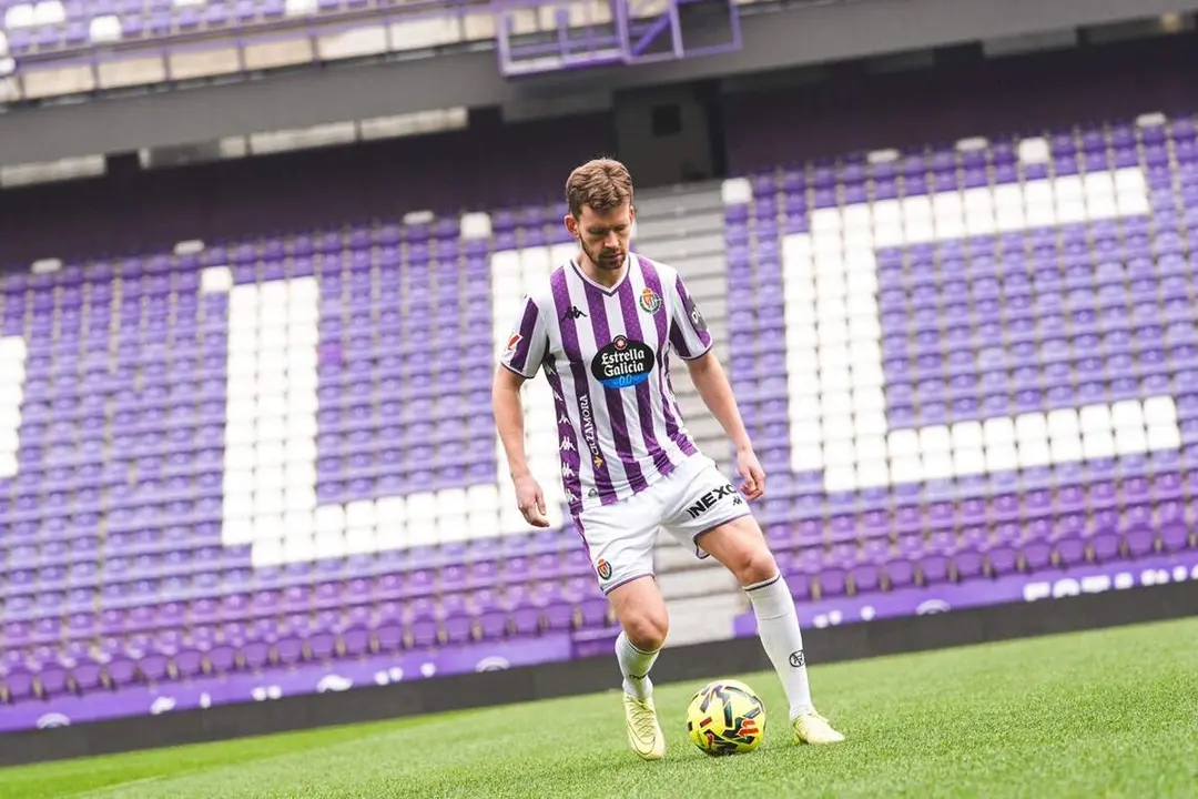 Presentacion Vegard Erlien nuevo jugador Real Valladolid