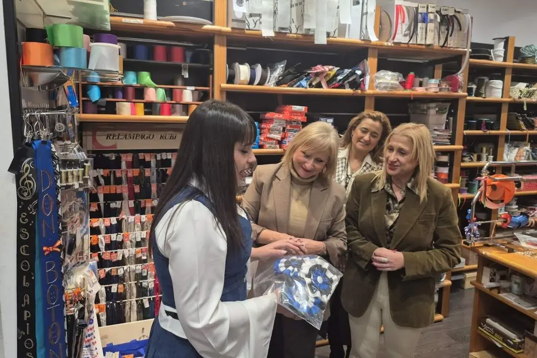 Visita Leticia Garcia merceria tienda trabajadora ayudas autonomos jcyl