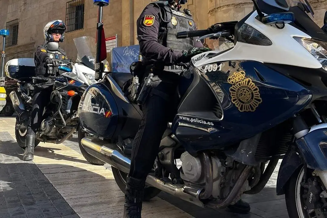 Motoristas de la Policia Nacional de Valladolid intervencion calles de Valladolid sucesos