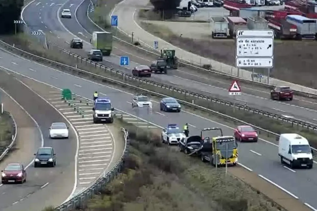 Accidente guardarrail A62 Valladolid camaras DGT