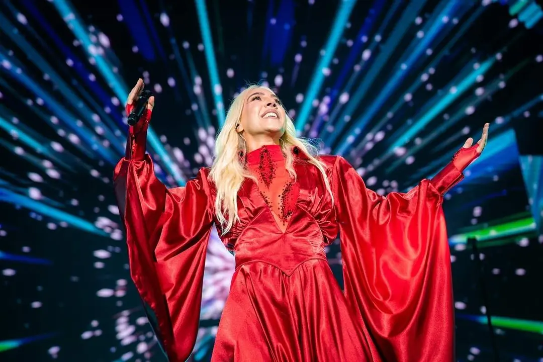 Monica Naranjo cantante anuncio concierto Medina del Campo