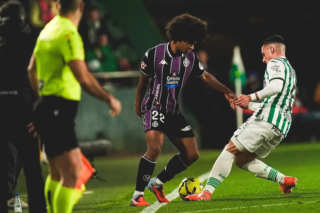 Derrota Cordoba vs Real Valladolid cronica partido Liga Peter Federico