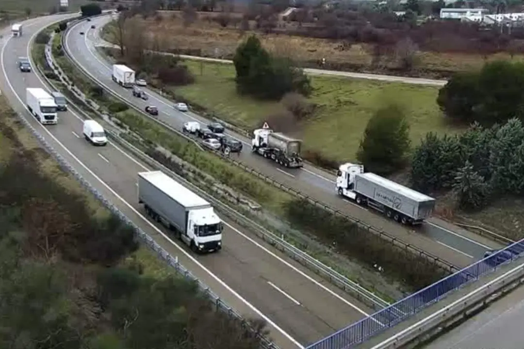 Accidente en cadena A-62 Valladolid camaras DGT