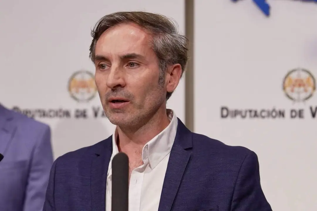 Oscar Fernandez dimision concejal Tudela de Duero expulsion PP violencia domestica