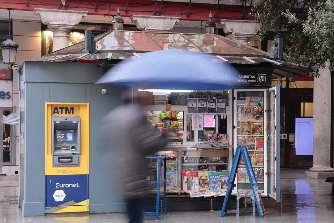 Quiosco multiservicio Calle Ferrari centro Valladolid