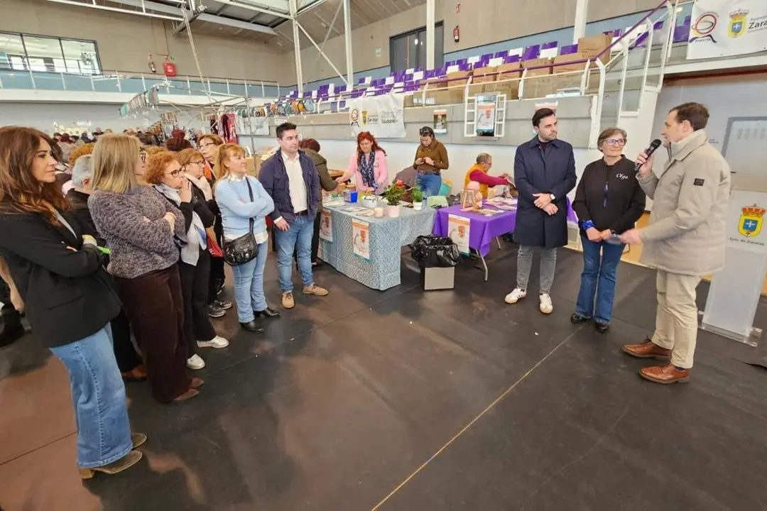 Celebracion XI Encuentro de Encajeras Villa de Zaratan Conrado Iscar presidente Diputacion Valladolid