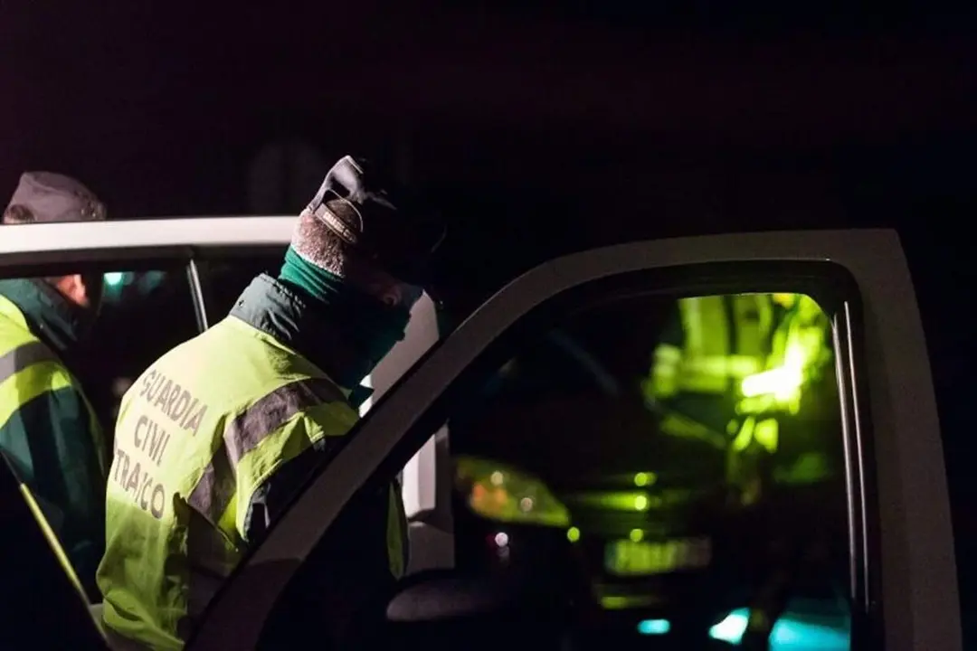 Agentes de la Guardia Civil de Trafico atropello provincia de Valladolid