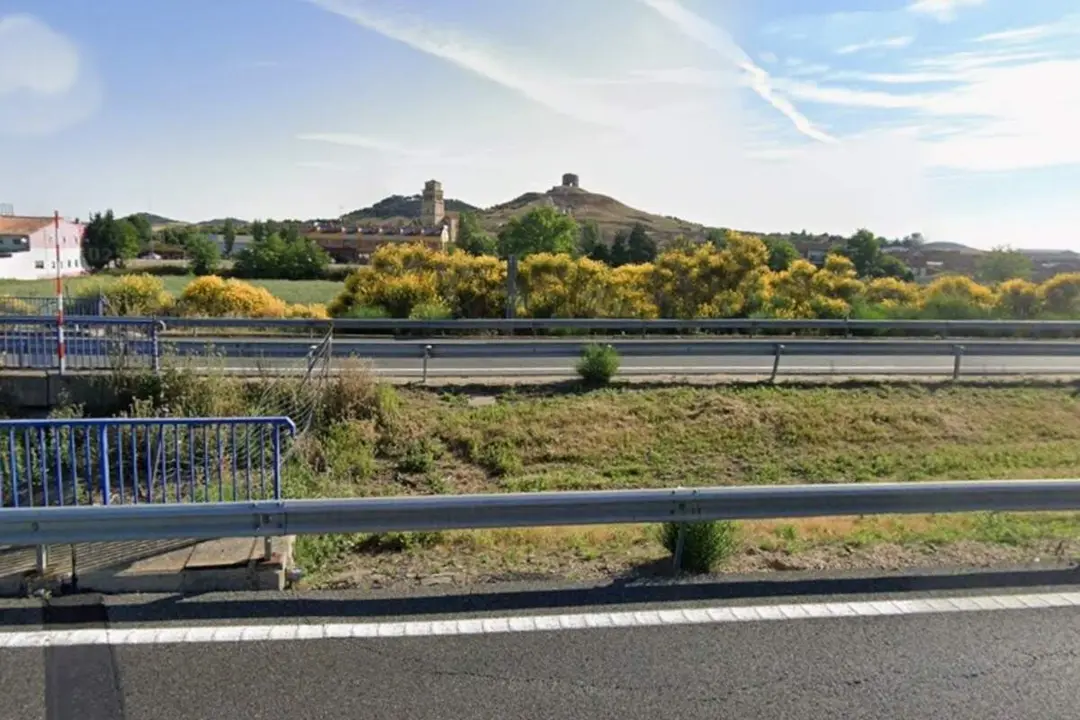 Accidente talud A6 Mota del Marques provincia de Valladolid