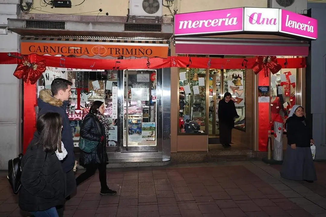 Comercios de proximidad compras Avenida Palencia Santa Clara ciudad Valladolid