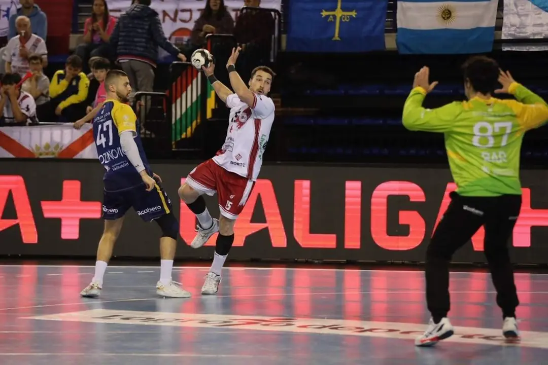 Derrota Logrono vs Atletico Valladolid Juan Bar Liga Asobal cronica