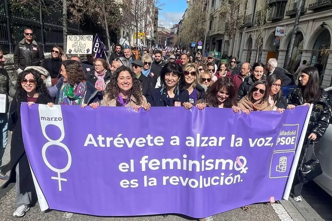 Manifestacion Dia Mujer 8M Valladolid ministra de Igualdad Ana Redondo
