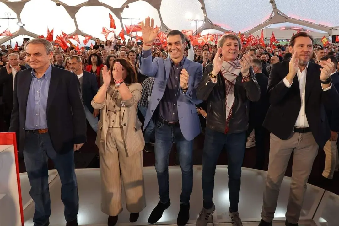 Cierre campana electoral 15-M PSOE acto Pedro Sanchez Valladolid 