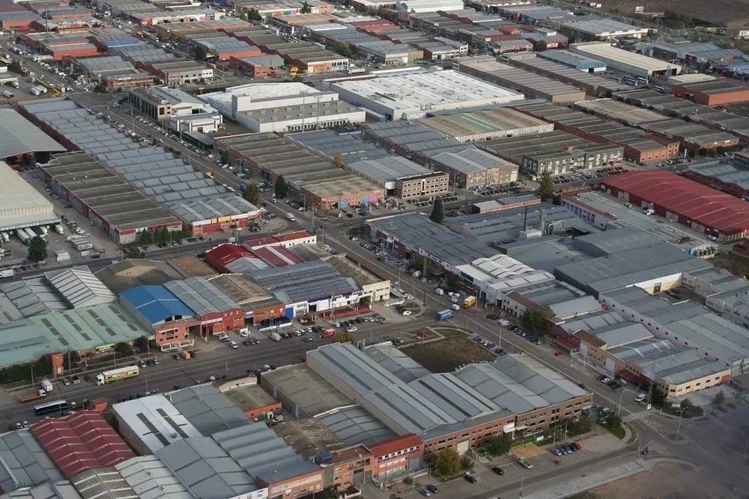 Poligono San Cristobal Valladolid empresas naves seguridad industrial