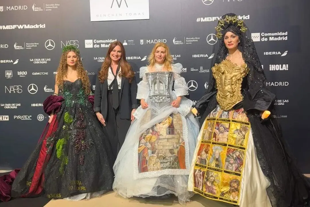 Desfile coleccion vestidos patrimonio Diputacion Valladolid Fashion Week Madrid