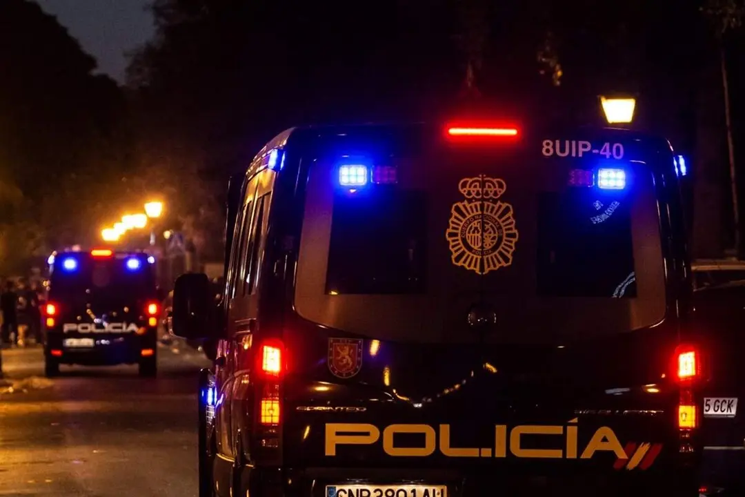 Furgones Policia Nacional Valladolid sucesos detenciones noche trafico drogas