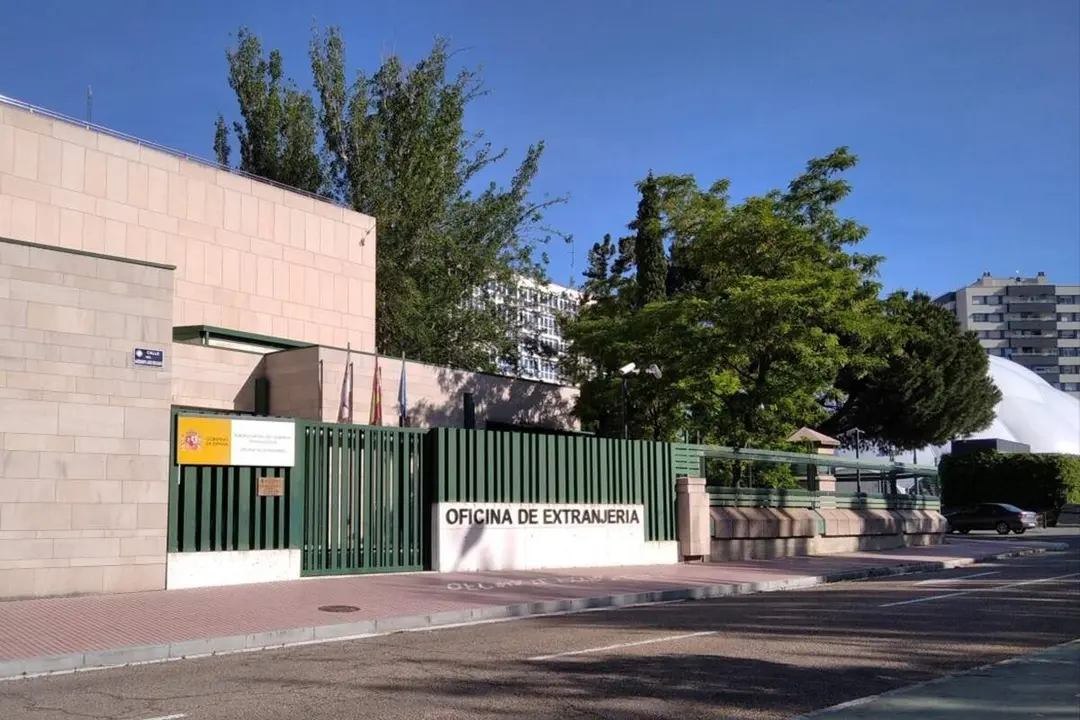 Oficina de Extranjeria de Valladolid calle del Arzobispo Jose Delicado