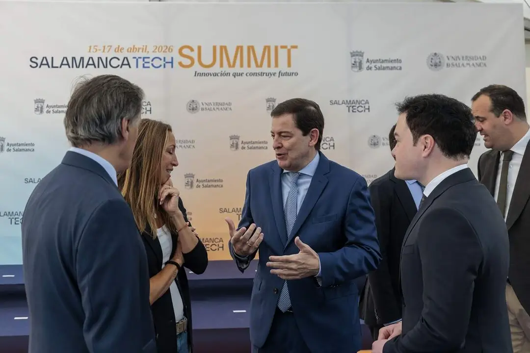 Inauguracion cumbre Salamanca Tech Summit 2026 visita Alfonso Fernandez Manueco jcyl