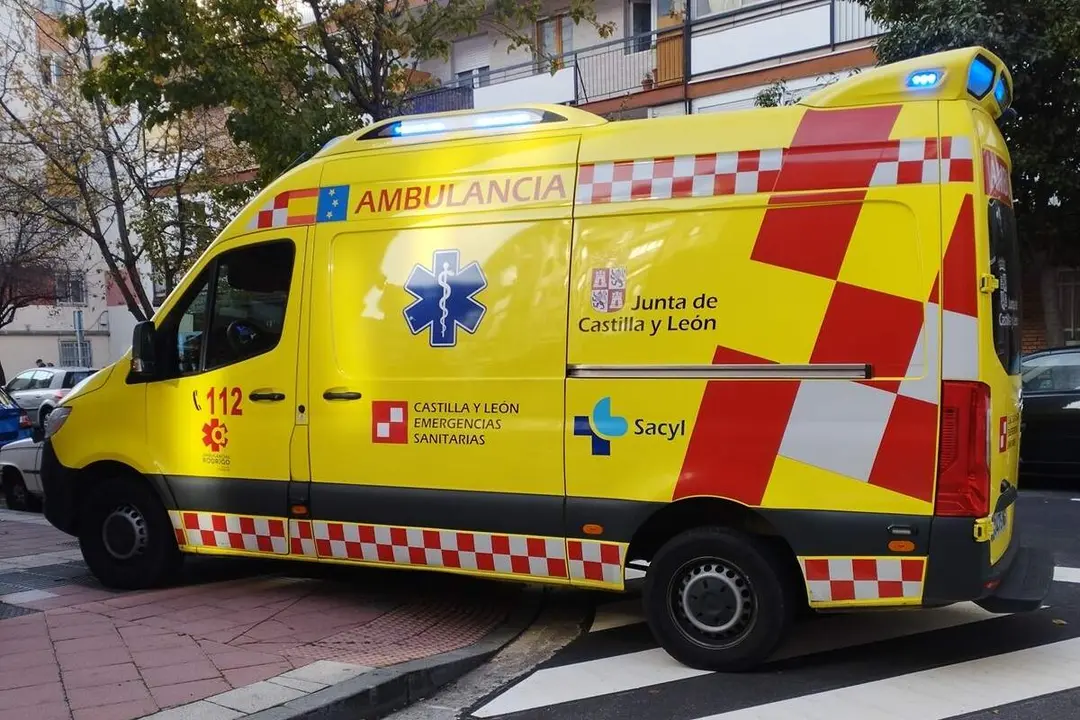 Intervencion sanitaria ambulancia Sacyl 112 Emergencias accidentes barrio La Rondilla Valladolid