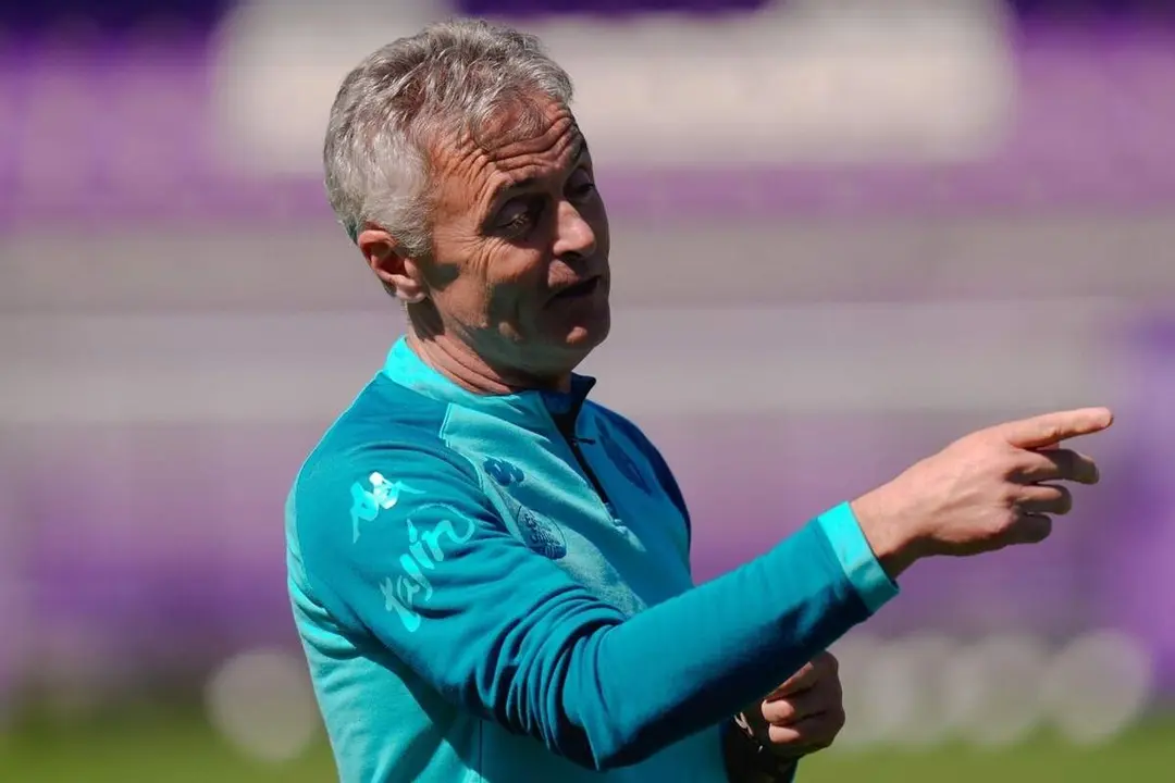 Fran Escriba analisis previa partido Liga Segunda Division entrenador Real Valladolid