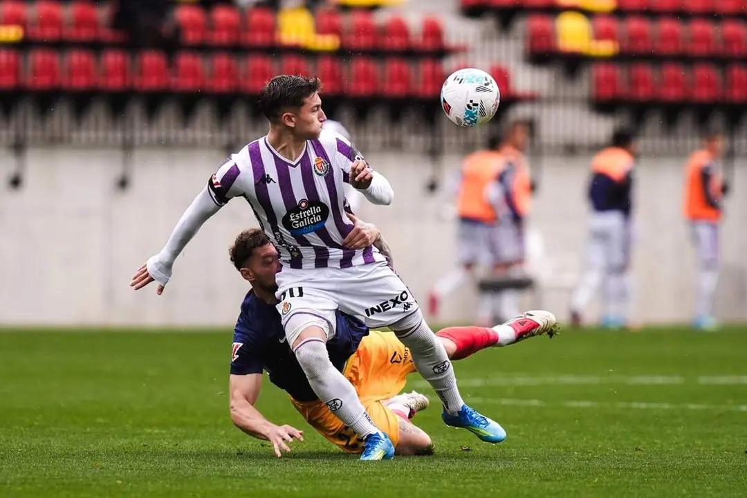 Derrota Andorra vs Real Valladolid partido Segunda Division Chuki futbolista