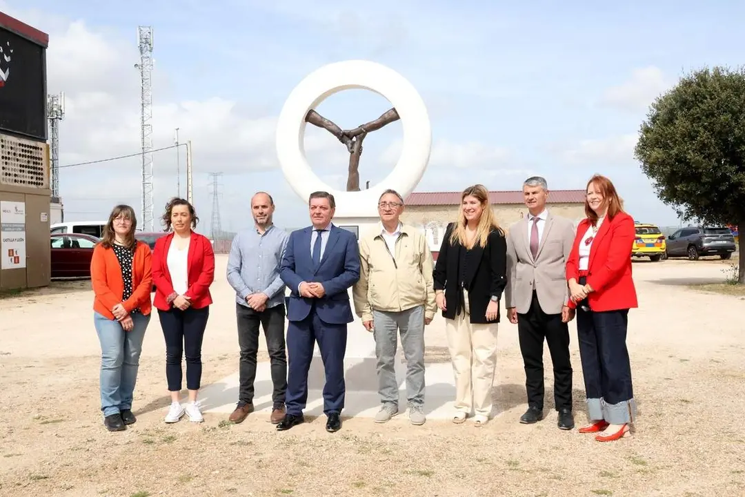 Inauguracion nueva escultura Lazo Comunero Villalar 50 aniversario