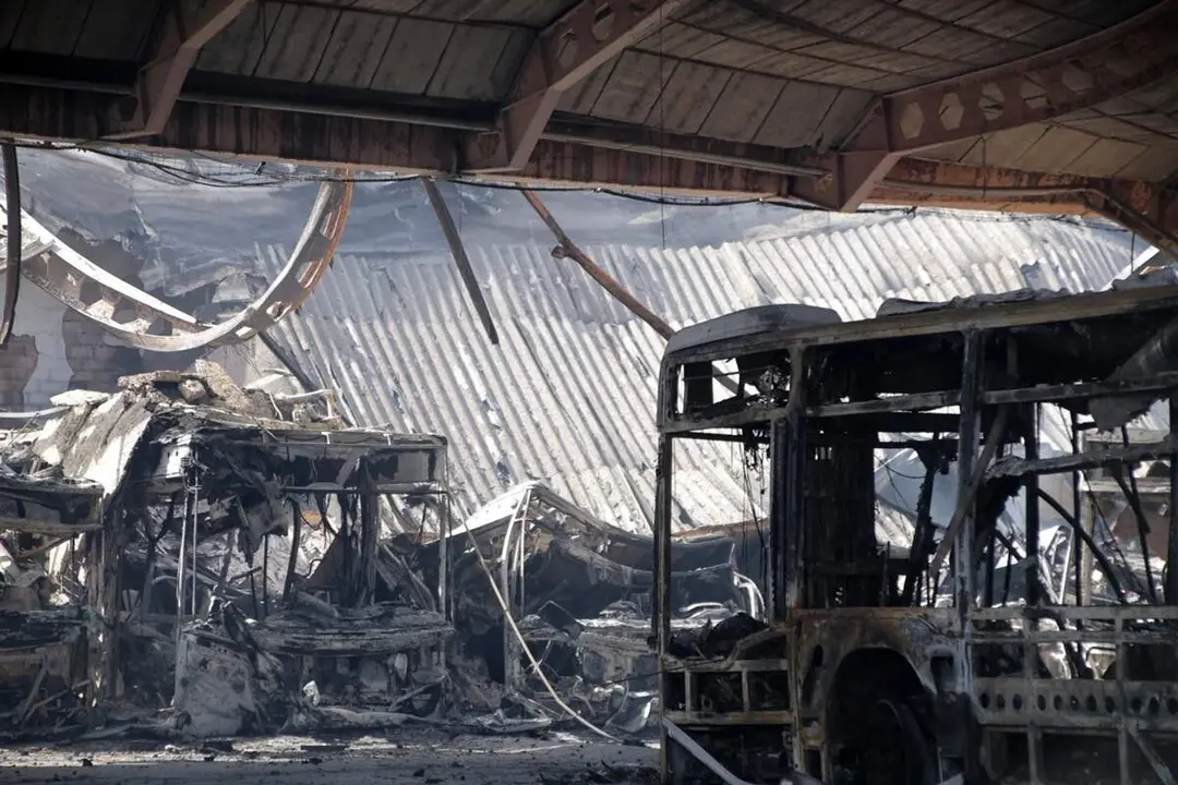 Incendio cocheras autobuses urbanos Burgos apoyo transporte Valladolid