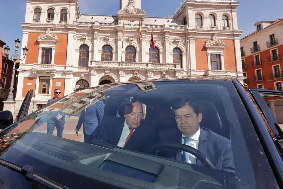 Proyecto Movilidad Sostenible Valladolid Alfonso Fernandez Manueco y Jesus Julio Carnero