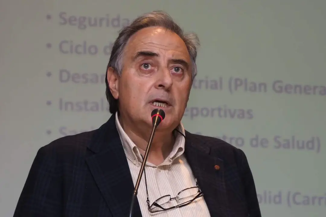 Polemica sueldo alcalde Laguna de Duero Avelino Alvarez politica provincia