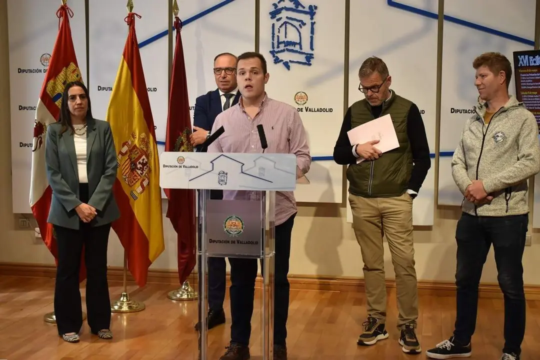 Presentacion Premio Calidad Vehiculos Clasicos y Jornadas Gastronomicas 2026 Cigales Diputacion Valladolid