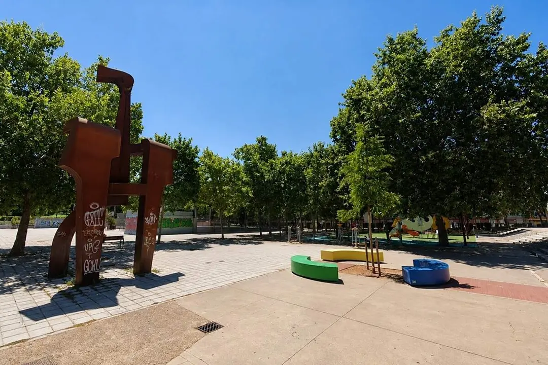 Parque Centro Civico Zona Este Pajarillos canchas pelea perros Valladolid