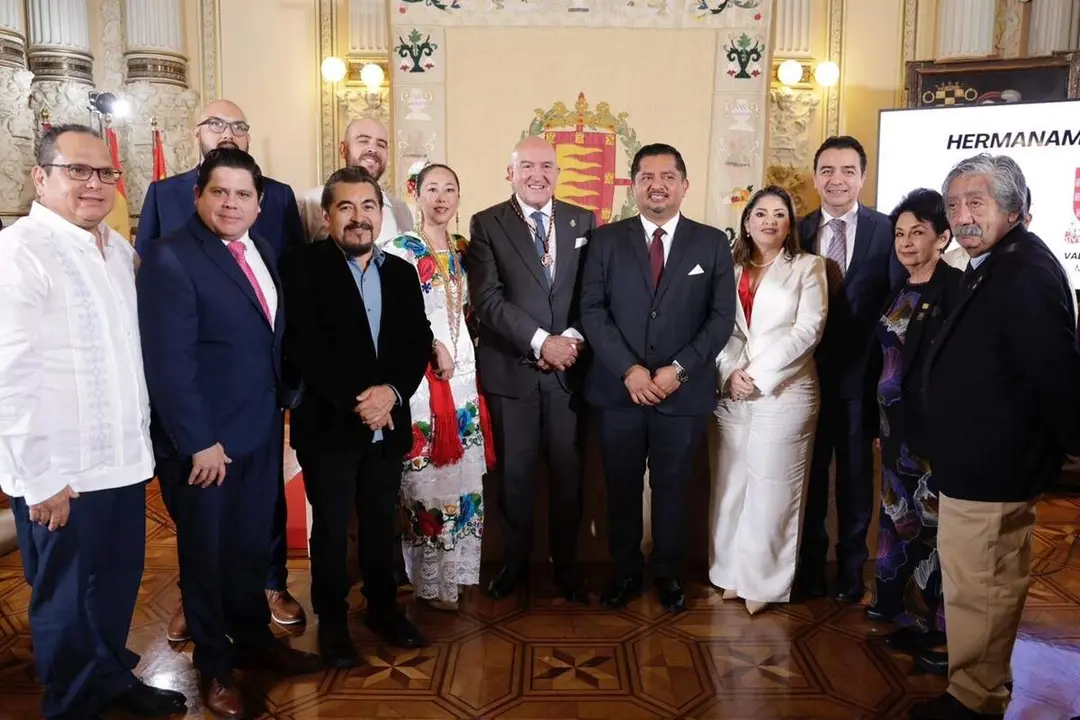 Hermanamiento Valladolid Espana y Valladolid Yucatan Mexico acto Ayuntamiento