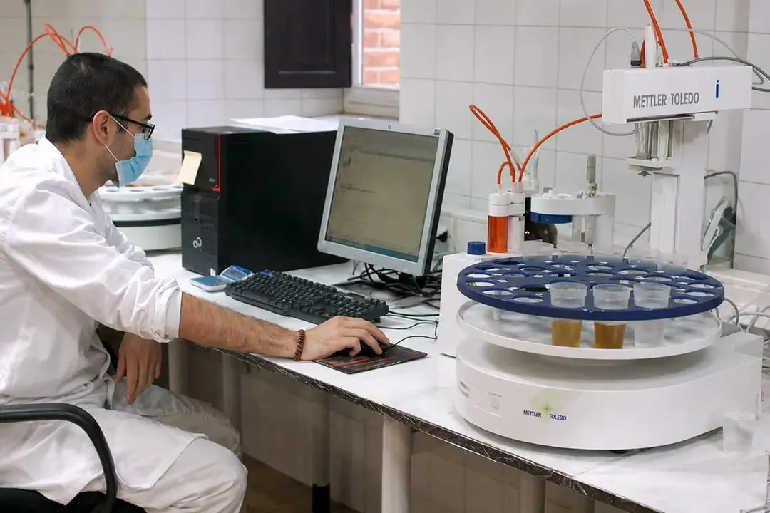 Laboratorio vino Estacion Enologica Castilla y Leon Rueda provincia