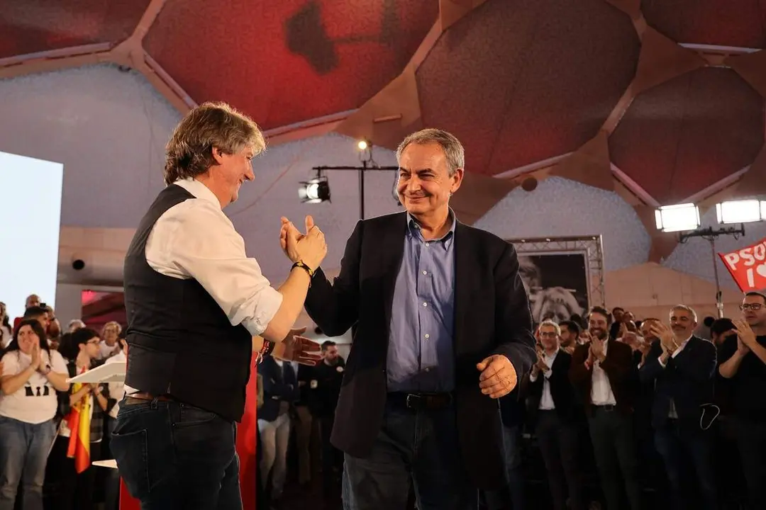 Carlos Martinez y Jose Luis Rodriguez Zapatero polemica expresidente imputacion Plus Ultra