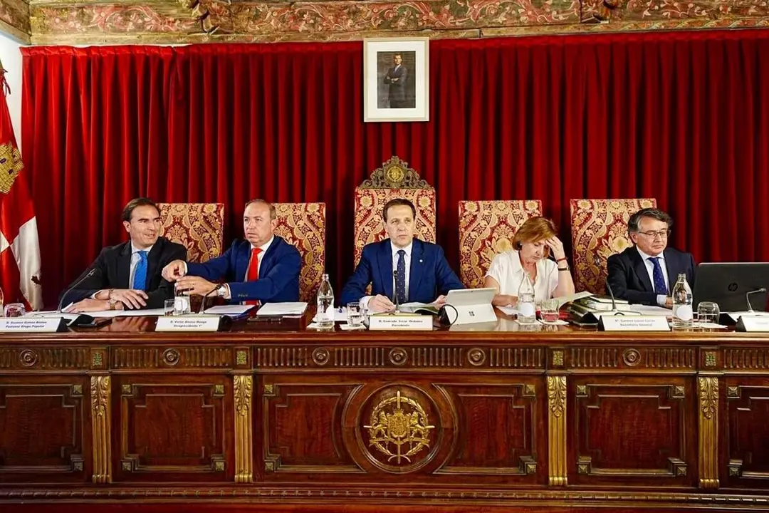 Pleno Diputacion acuerdos mayo 2026 Conrado Iscar