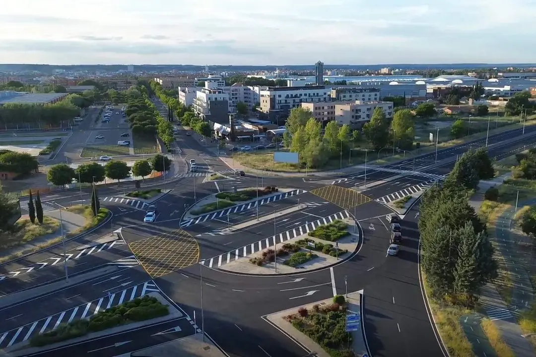 Finalizadas obras VA-20 glorieta junto Hospital Rio Hortega Valladolid Transportes