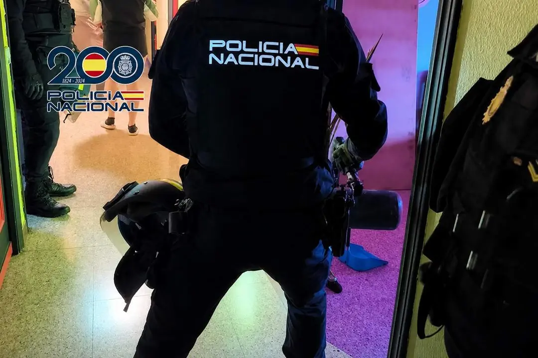 Operacion Policia Nacional desarticulacion organizacion criminal trata seres humanos once detenidos Castilla y Leon y Madrid