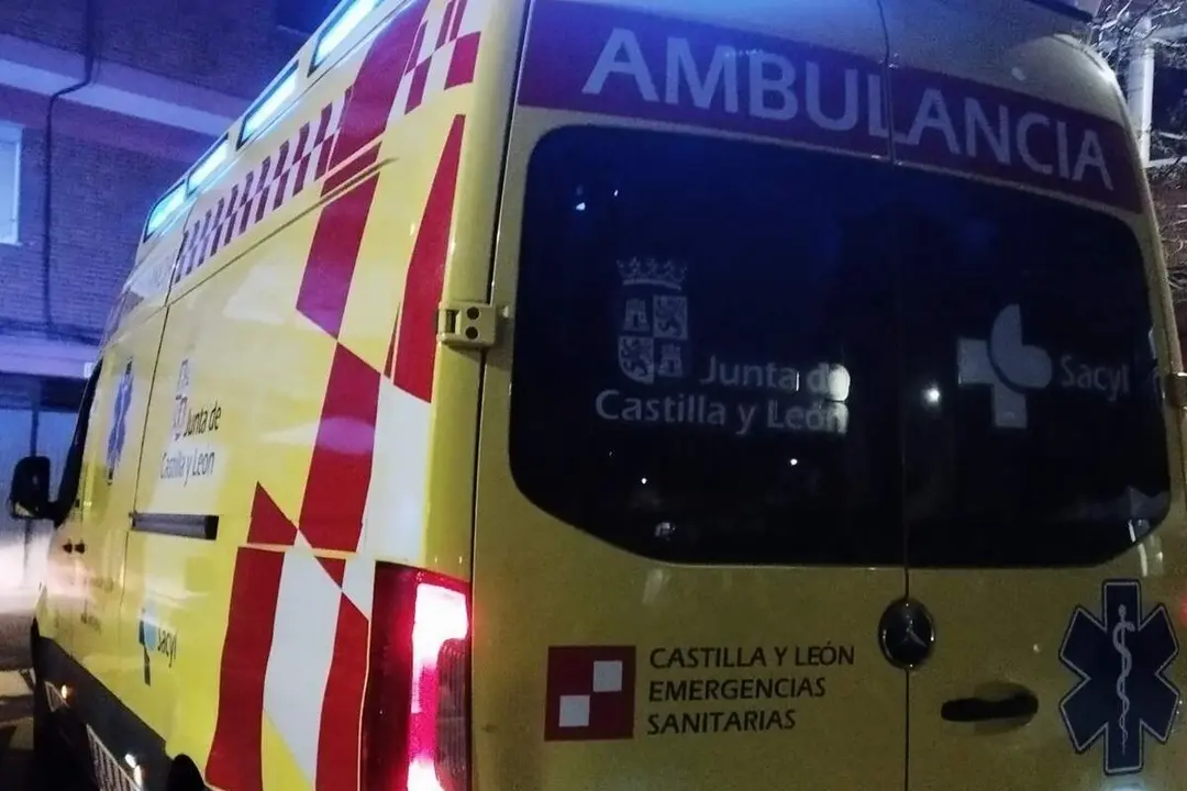 Intervencion sanitaria noche Valladolid ambulancia soporte vital basico Emergencias