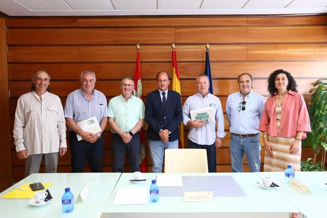 Primera reunion consejero de Agricultura Joaquin Antonio Pino OPAS jcyl