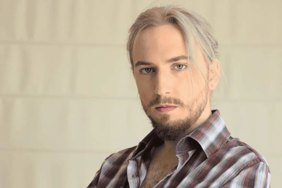 Nacho Llacer Enjuto actor vallisoletano muerte accidente Kenia condolencias