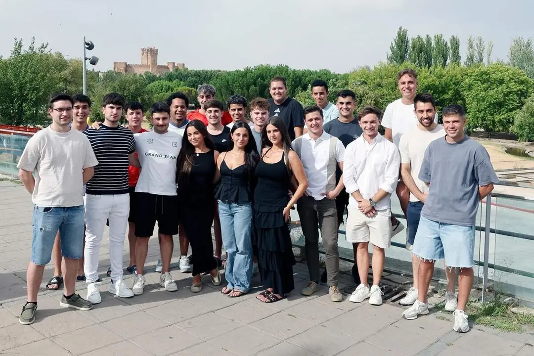 Integrantes Copelin Asociacion Penas Medina del Campo pregoneros Fiestas San Antolin 2026