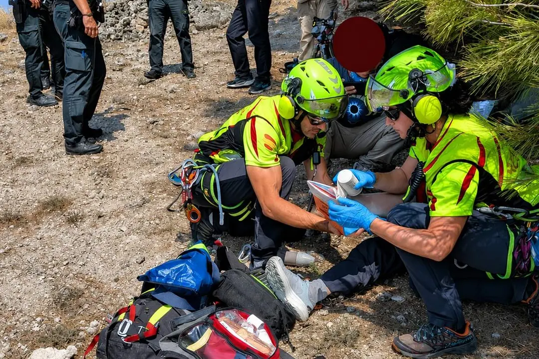 Rescate mujer 70 anos lesionada caida Trigueros del Valle jornada eclipse solar provincia