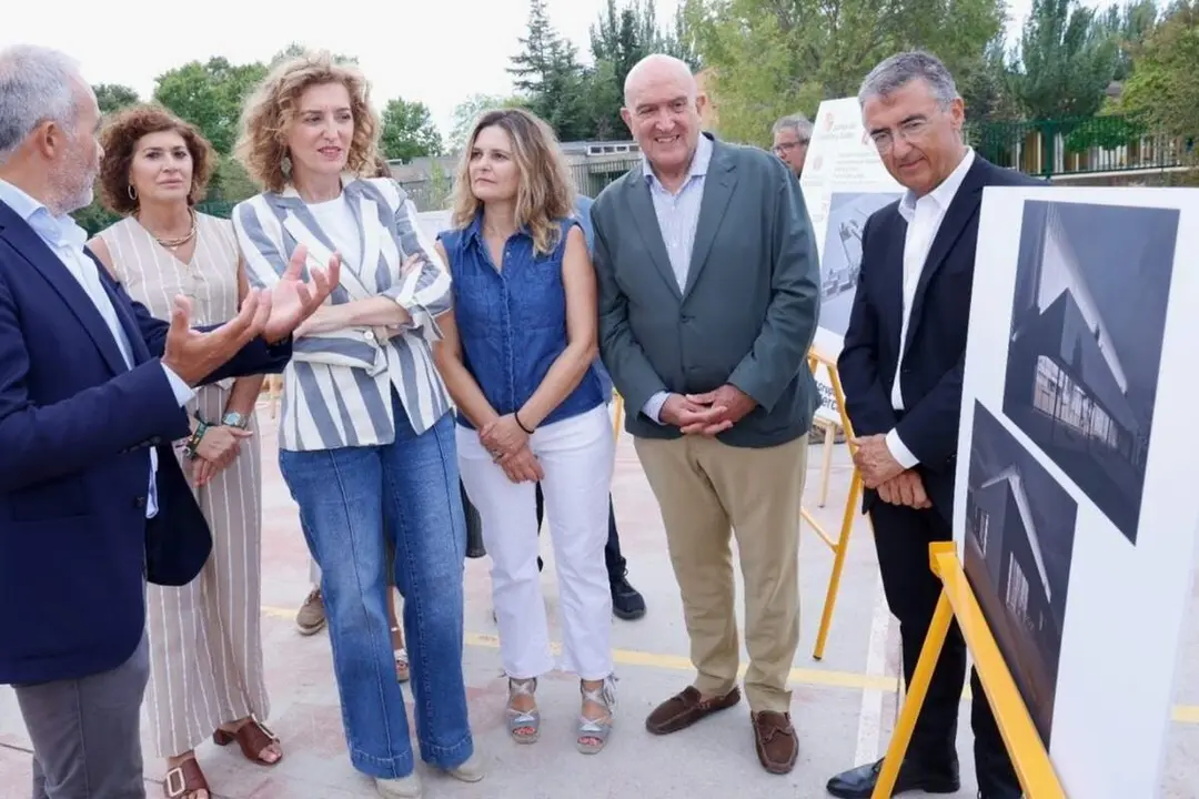 Visita inicio obras Polideportivo Miguel Delibes La Victoria Ayuntamiento Valladolid Junta