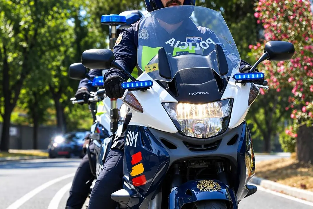 Policia Nacional motocicletas agentes dispositivo vigilancia ciudad Valladolid