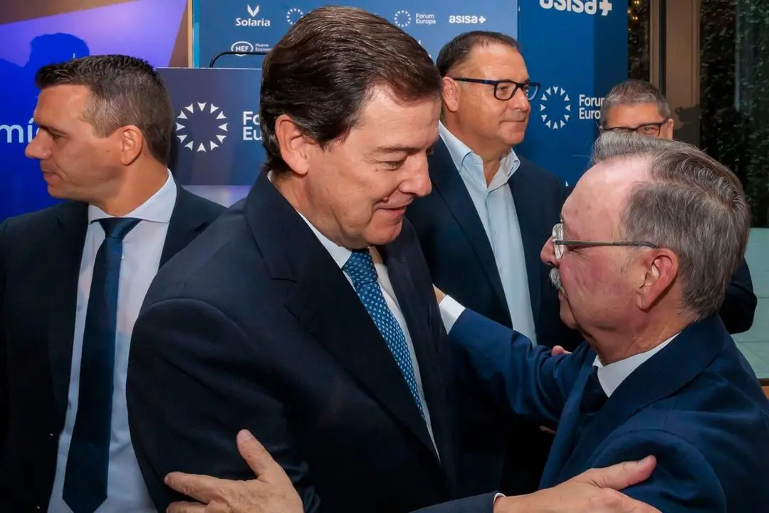 Alfonso Fernandez Manueco y Juan Jesus Vivas acto crisis migratoria Ceuta jcyl