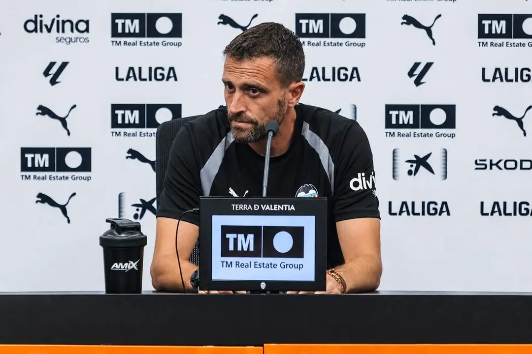 Oscar Sanchez exjugador Real Valladolid nombrado entrenador interino Valencia