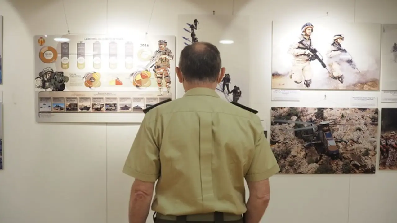 Exposici&oacute;n 'Defensa Nacional. La adaptaci&oacute;n permanente de las Fuerzas Armadas' | Fuente: Ayuntamiento de Valladolid