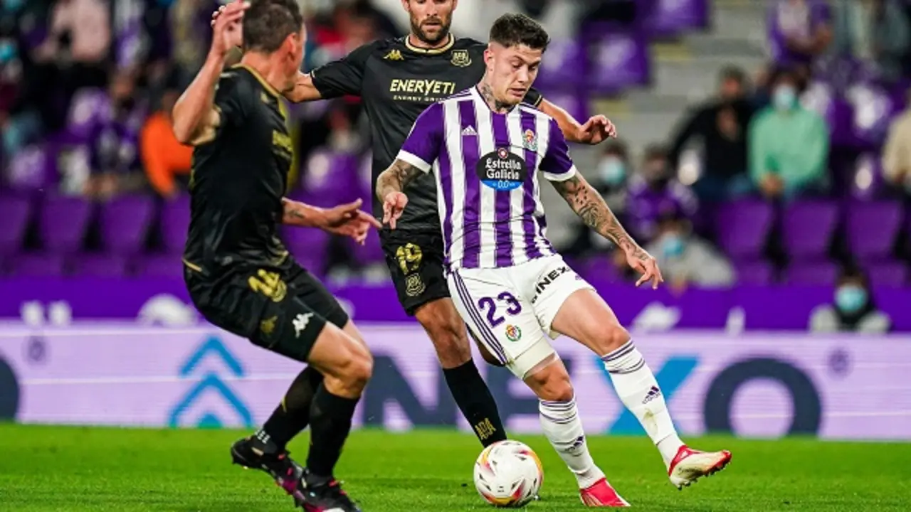 Cristo Gonz&aacute;lez durante el encuentro liguero ante el Alcorc&oacute;n | Fuente: Real Valladolid