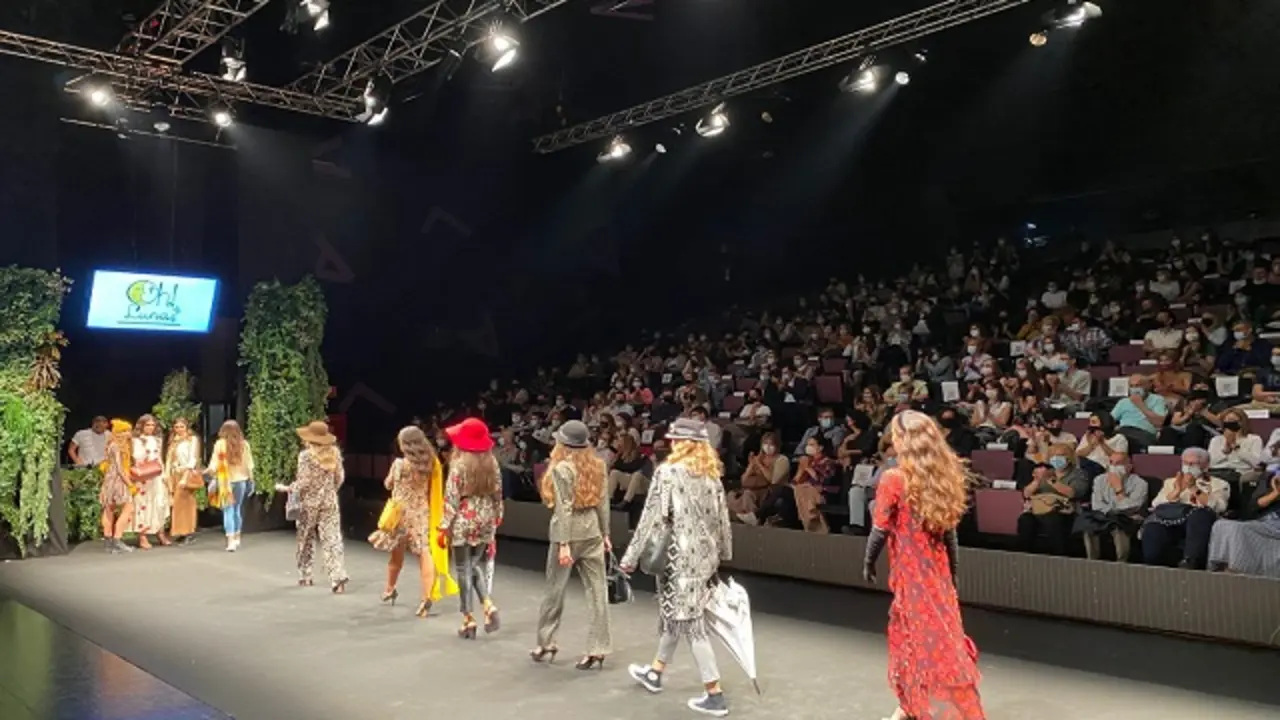 Desfile de Moda de Avadeco